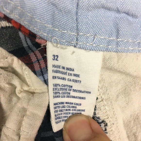 American Eagle Mens Shorts - size 32 AE Plaid Blue Red Classic Length - Picture 4 of 9
